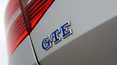 Volkswagen Passat GTE - GTE badge