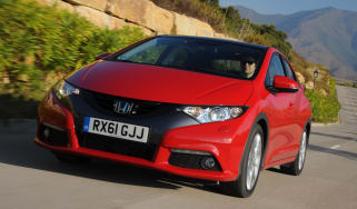 Honda Civic 1.8 i-VTEC EX GT front tracking