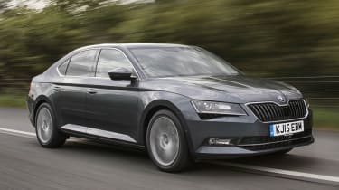 Skoda Superb - front