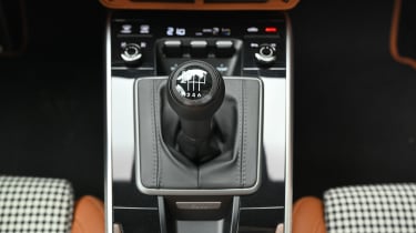 Porsche 911 Sport Classic - transmission