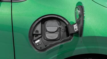 Renault Twingo - charging port