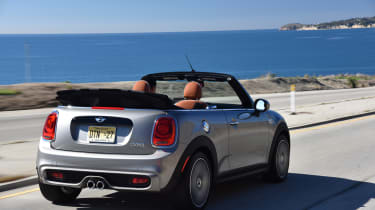 MINI Cooper S Convertible 2016 review - rear tracking