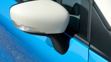 Renault Captur wing mirror