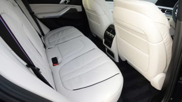 BMW X5 xDrive45e - rear seats