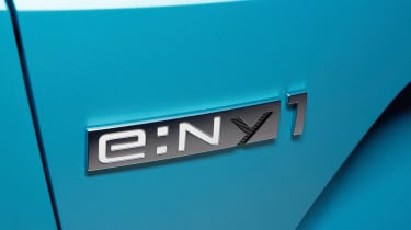 Honda e:Ny1 - badge