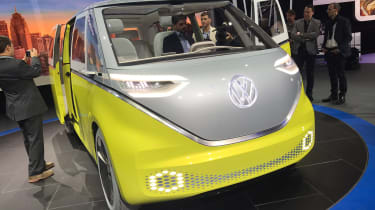 Volkswagen I.D. Buzz - show front