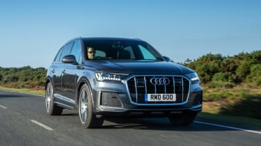 Audi Q7 - front tracking