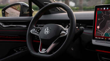 Volkswagen ID7 GTX - steering wheel