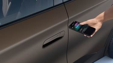 2026 Cupra Tavascan - phone app