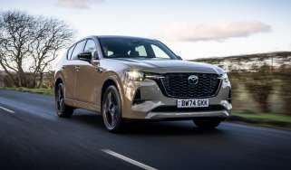 Mazda CX-60 - front tracking