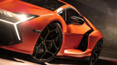 Lamborghini Revuelto - side detail