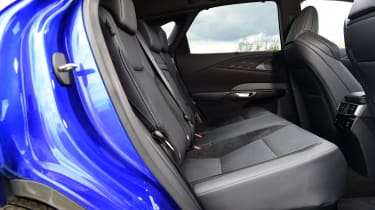 Lexus RX - rear seats