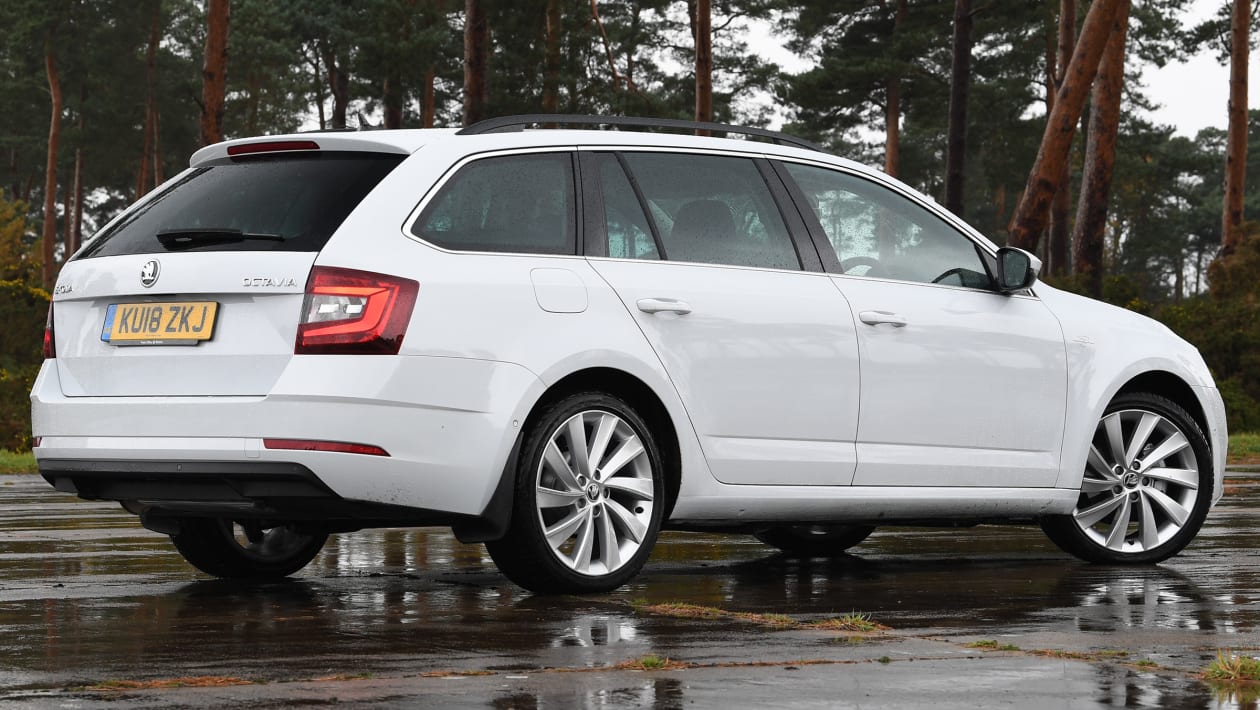 Skoda Octavia Estate (2013 - 2020) review | Auto Express