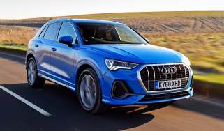 Audi Q3 - front action