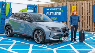 Alfa Romeo Junior Elettrica - Dawn with car charging