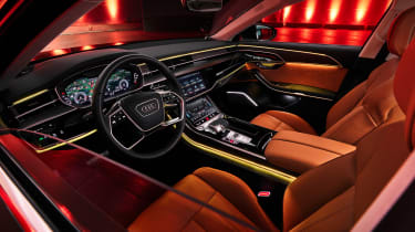 Audi A8 facelift - cabin dark