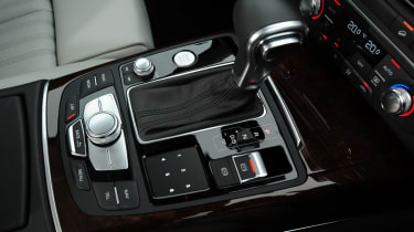 Audi A6 Allroad gear lever