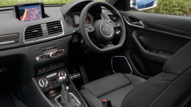 Audi RS Q3 interior cabin