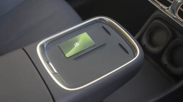 Leapmotor B10 on UK roads - centre console 