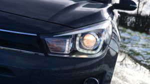 Kia Rio facelift - front light