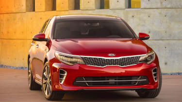 2016 Kia Optima front