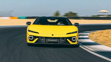 Lamborghini Temerario - front cornering