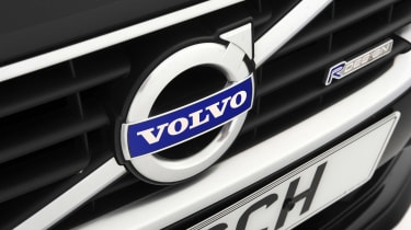 Used Volvo S40 - Volvo badge