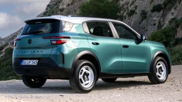 Vauxhall Frontera Hybrid Design Khaki Green - static rear 3/4