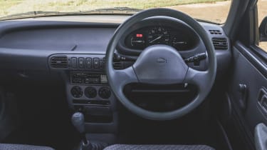 Nissan Micra Mk2 icon - dash