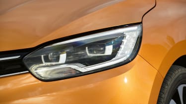 Renault Scenic 2016 - headlight