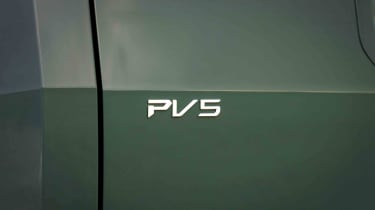 Kia PV5 - tailgate 'PV5' badge
