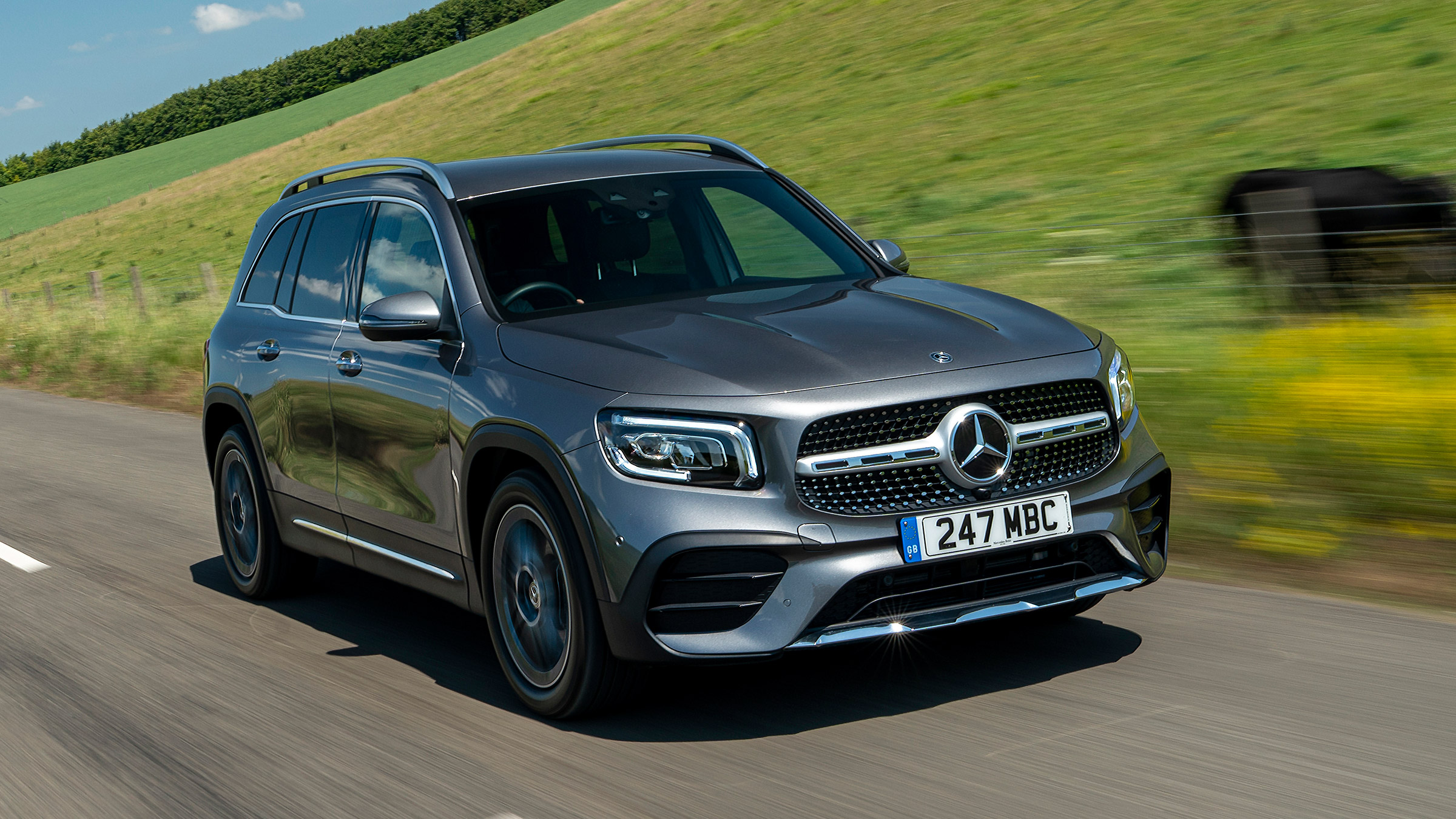 Mercedes GLB review - Engines, performance & drive | Auto Express