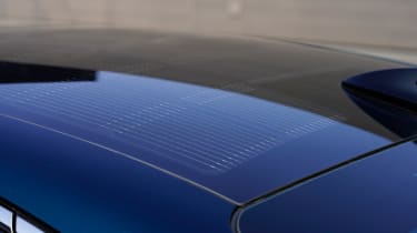 Genesis G80 EV - solar roof