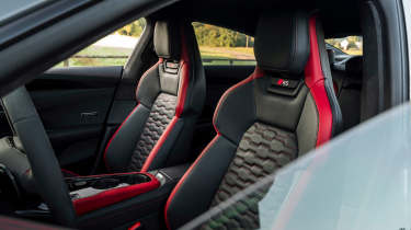 Audi RS e-tron GT - seats