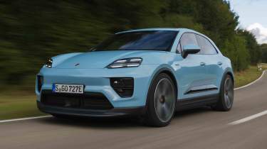 Porsche Macan Electric - front corner tracking