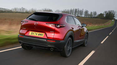 Mazda CX-30 - rear tracking