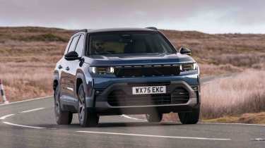 Jeep Compass - front cornering