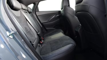 Hyundai i30 N Performance DCT - rear seats