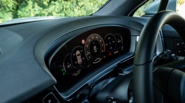 Porsche Cayenne facelift - dials