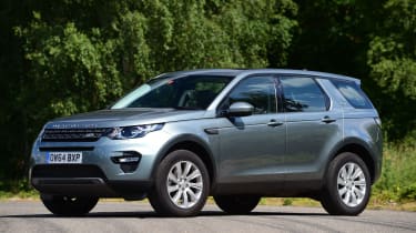 Land Rover Discovery Sport - front static