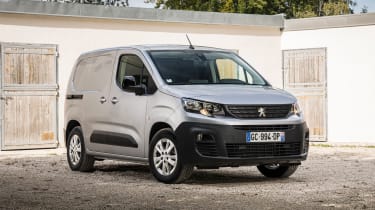 Peugeot e-Partner - front