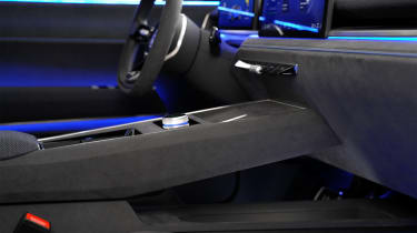 VW ID2all concept - centre console
