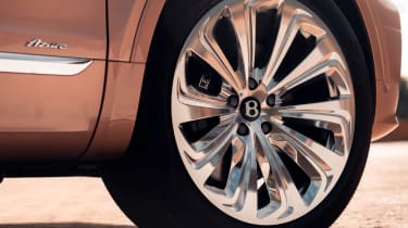 Bentley Bentayga Extended Wheelbase - wheel