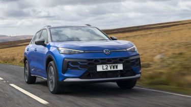 Volkswagen T-Roc Match trim - front tracking