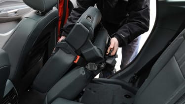 Ford C-MAX rear seats folding