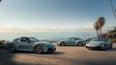Porsche 911 Carrera 4S line up, static 