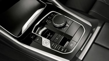 BMW X6 facelift - interior detail