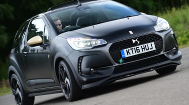 DS 3 Performance Cabrio 2016 - front cornering