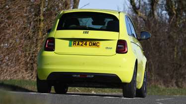 Fiat 500e - rear action