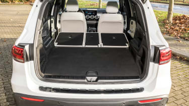 Mercedes EQB - boot seats down